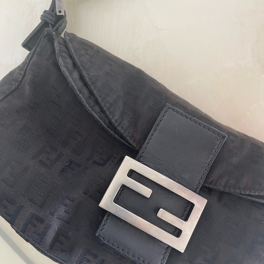 FENDI Baguette handbag shoulder bag